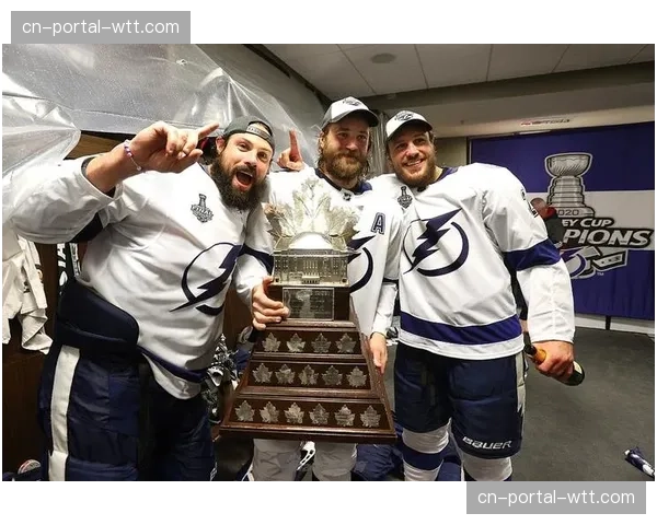 坦帕湾闪电成NHL最大供应商,共有10名球员参加冬奥冰球比赛 坦帕湾闪电成NHL最大供应商,共有10名球员参加冬奥冰球比赛