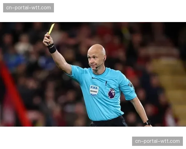 一位来自北欧的英超主裁判，讲述执法世界第一联赛的压力与标准