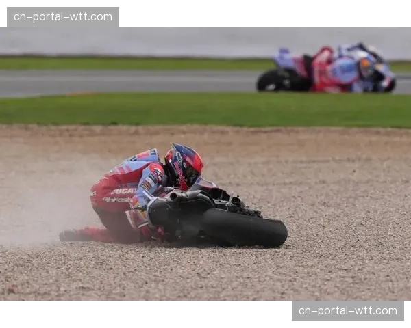 MotoGP卡塔尔站:巴格尼亚夺得揭幕战冠军,马奎兹代表杜卡迪首秀登台 MotoGP卡塔尔站:巴格尼亚夺得揭幕战冠军,马奎兹代表杜卡迪首秀登台
